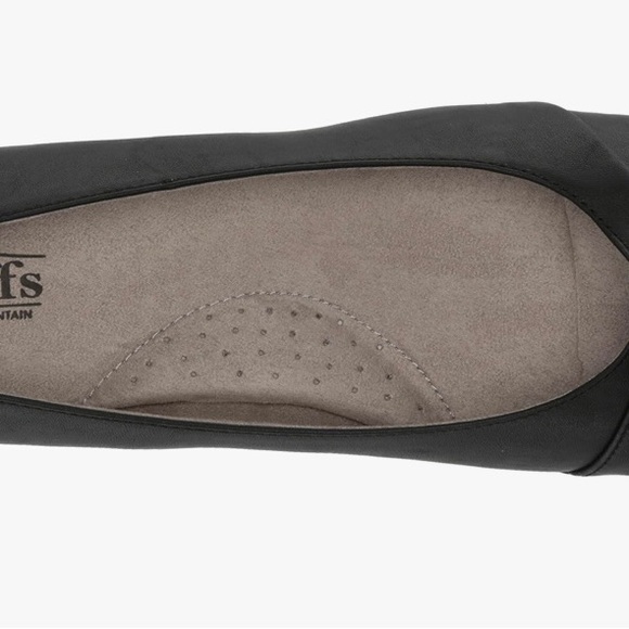 Women’s flats - Picture 2 of 4